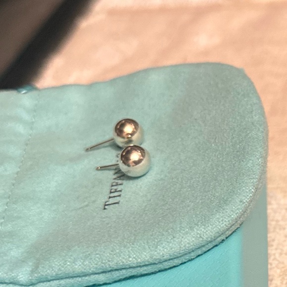 NWT 8MM Tiffany Sterling Silver Earrings - Picture 4 of 4